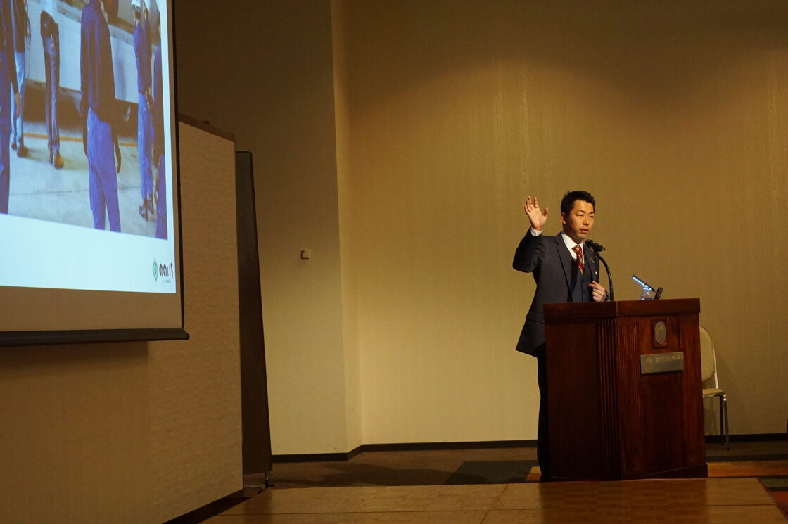 ６０分間の報告をさせていただきました