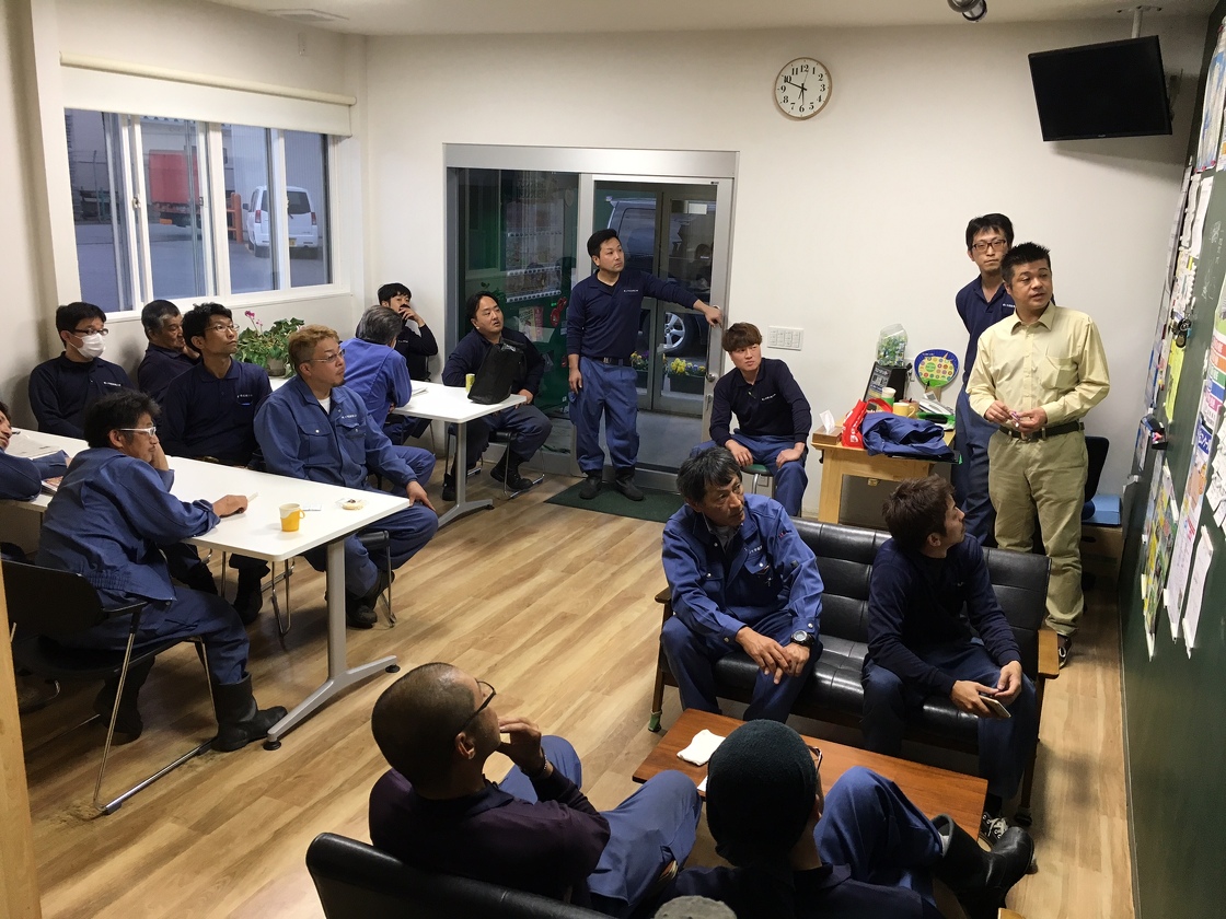 当社の休憩室で行われた「ゼロの集い」